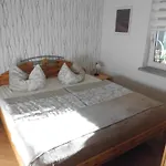 Wald&wiesengefluester Zechlinerhuette Daire *