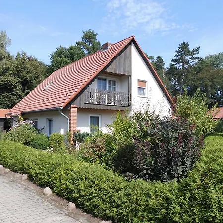 Wald&wiesengefluster Zechlinerhutte *